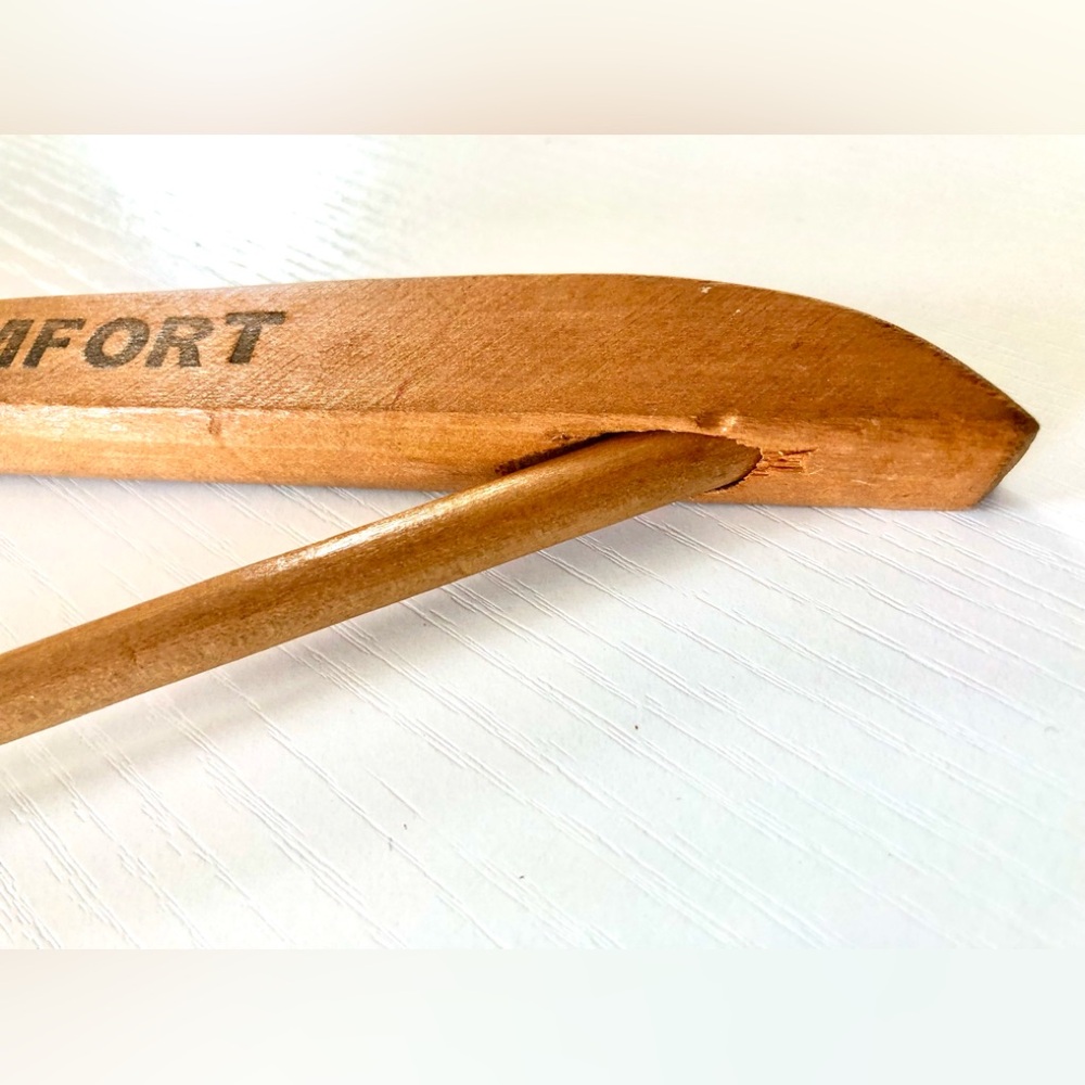 Vintage Pullman Railroad train Car Clothes Hanger with tag line. - Picture 8 of 13